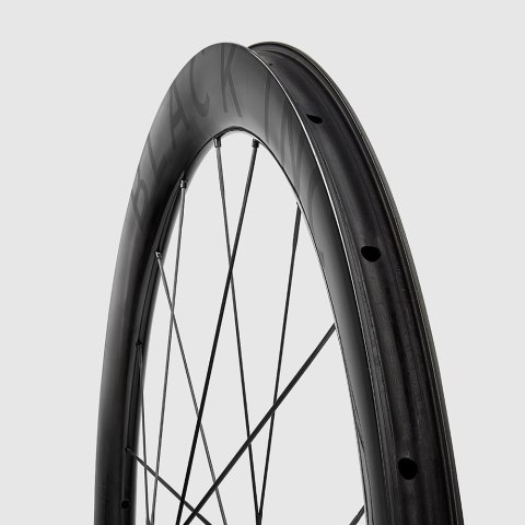 Komplet kół szosowych BLACK INC 48//58 Clincher Disc Brake (XDR) wys. stożka przód 48 / tył 58 mm, k. Jet Czarny