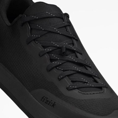 FIZIK BUTY GRAVITA VERSOR FLAT BLACK - BLACK (GRX6VTF1K1010)