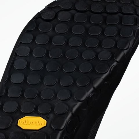 FIZIK BUTY GRAVITA VERSOR FLAT BLACK - BLACK (GRX6VTF1K1010)