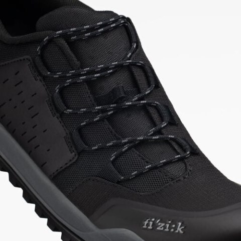 FIZIK BUTY TERRA ERGOLACE X2 FLAT BLACK - BLACK (TEX2ETF1K1010)