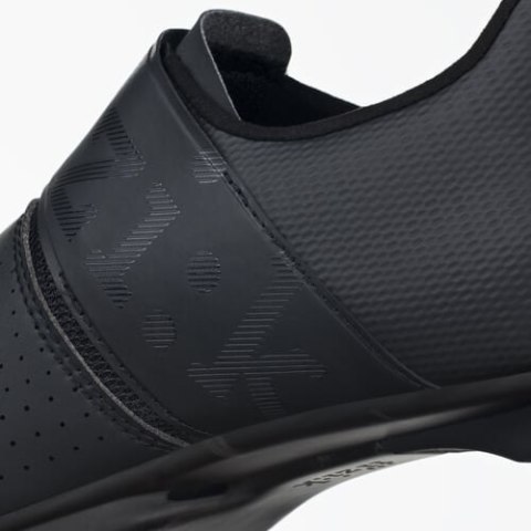 FIZIK BUTY VENTO INFINITO CARBON 2 BLACK - BLACK (VER2IXR1C1010)