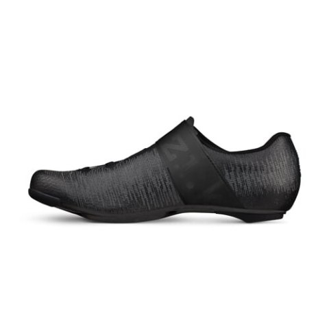 FIZIK BUTY VENTO INFINITO KNIT CARBON 2 BLACK - BLACK (VER2IKR1C1010)