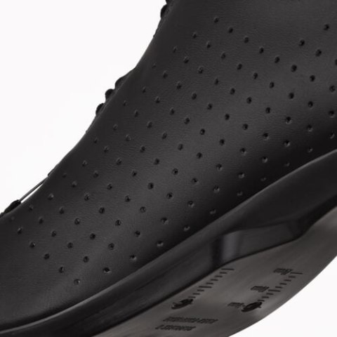 FIZIK BUTY VENTO OMNA BLACK - BLACK (VER5BPR1K1010)