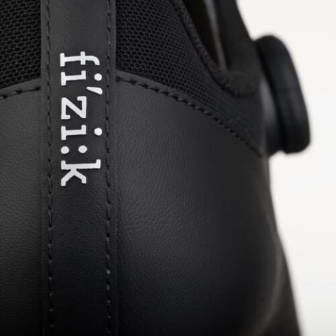 FIZIK BUTY VENTO OMNA BLACK - BLACK (VER5BPR1K1010)