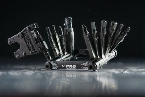 LEZYNE MULTI-TOOL V PRO 17 BLACK (1-MT-VPRO-17T04)