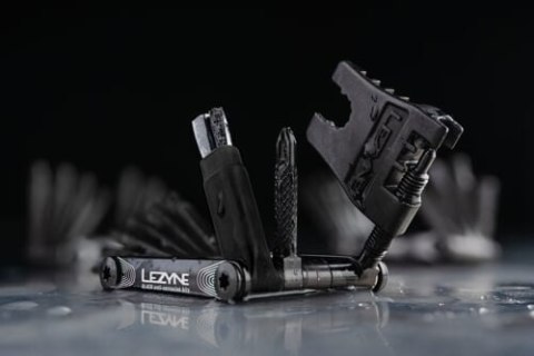 LEZYNE MULTI-TOOL V PRO 17 BLACK (1-MT-VPRO-17T04)