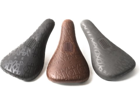 Seat Heresy Reign Pivotal czarny