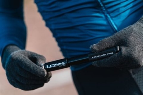 LEZYNE POMPKA POCKET DRIVE PRO MATTE BLACK / BLACK (1-MP-PKDRPRO-V117)