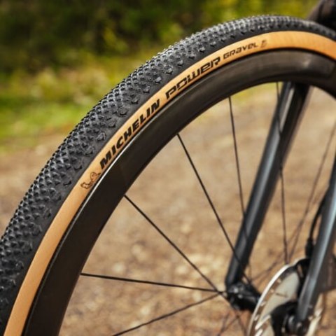 MICHELIN OPONA POWER GRAVEL CLASSIC V2 700X35C COMPETITION LINE KEVLAR MAGI-X TS TLR (984713)