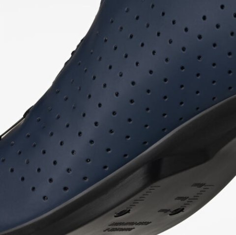 FIZIK BUTY VENTO OMNA WIDE NAVY-BLACK (VER5BPW1K4210)