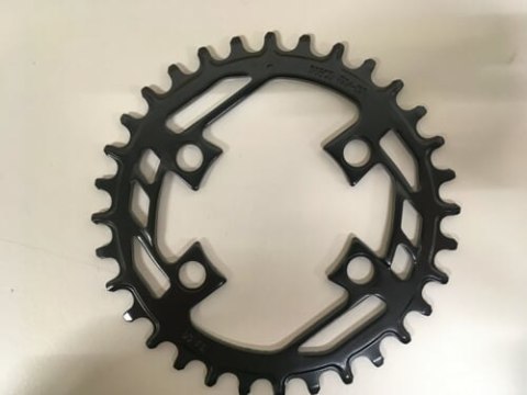 GT BCD76 Chainring 32T w Czarny Bolts