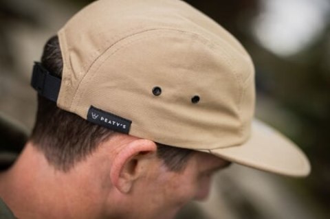 PEATY'S PUBWEAR KŠILTOVKA PUBWEAR 5 PANEL CAP - SPEED PRODUCTS BADGE KHAKI (PPW-5PL-SPB-KHK)