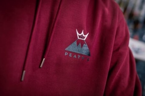 PEATY'S PUBWEAR MIKINA S KAPUCÍ SUMMIT BURGUNDY (PPW-25-HDY-SMT-BRG)