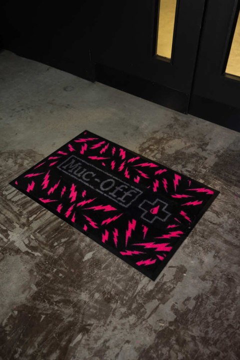 MUC-OFF MATA SERWISOWA ABSORBUJĄCA/WYCIERACZKA Ridiculously Absorbent Floor Mat