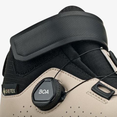 FIZIK BUTY TERRA ARTICA X5 GTX DESERT - BLACK (TER5AGR1V7610)
