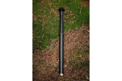 Enduro Bearings BKS-6056 - Gwintowany suport BSA stal nierdzewna do korb SRAM DUB (BSA 68/73 mm)