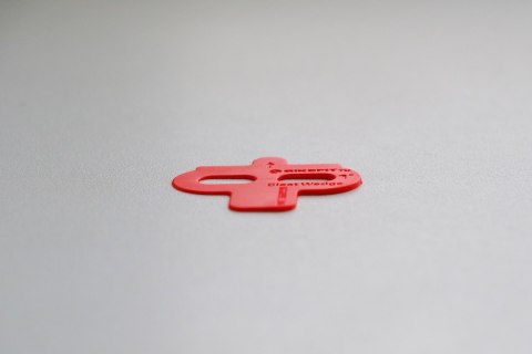 Podkładki Kątowe BIKEFIT® 2-HOLE CLEAT WEDGE 1° 8-PACK MTB/SPD + śruby