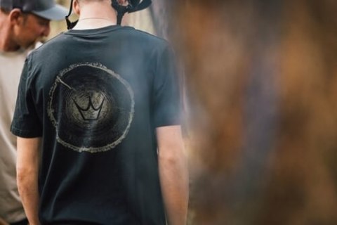 PEATY'S PUBWEAR TRIKO S KRÁTKÝM RUKÁVEM TRAIL BUILD CREW / BLACK (PPW-25-TEE-TBC-BLK)