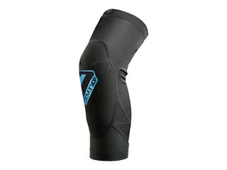 7IDP Youth Knee Pad Size: S/M, black-blue