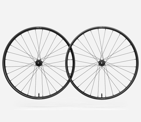 OQUO KOŁA MP30TEAM SHIMANO MS ZESTAW Black Matt