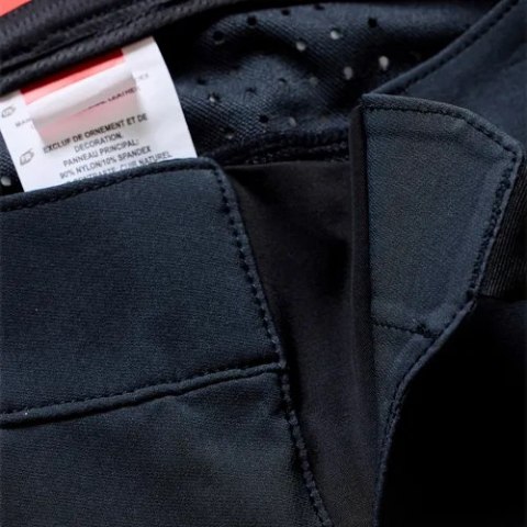 TLD SPODENKI STAGE MONO BLACK (29402700)