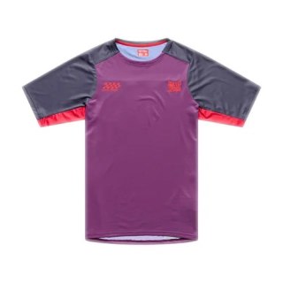 TLD KOSZULKA Z KRÓTKIM RĘKAWEM SKYLINE PRO FANGS SANGRIA (30312900)
