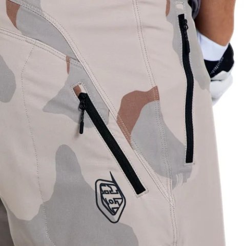 TLD SPODENKI SKYLINE PRO FLOW CAMO PUMICE (20302301)