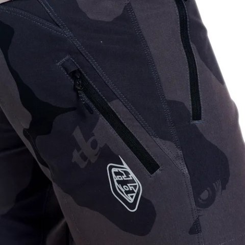 TLD SPODNIE SKYLINE PRO FLOW CAMO CARBON (20702300)