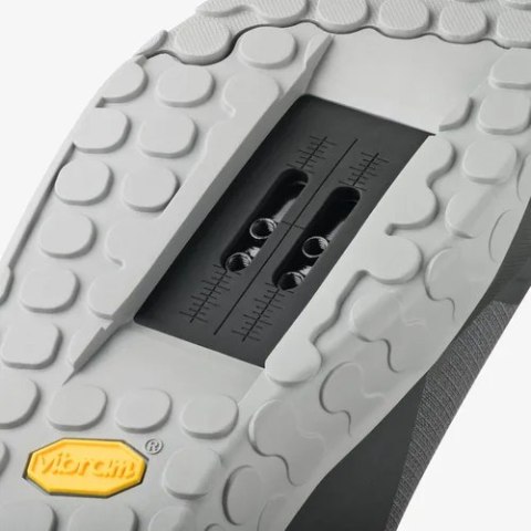 FIZIK BUTY GRAVITA VERSOR 2.0 ANTHRACITE - BLACK (GRGCVTR1K1210)