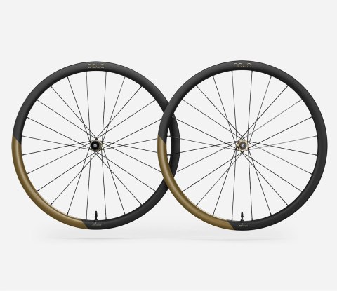OQUO KOŁA RP35LTD SHIMANO HG SET Metallic Olive Green