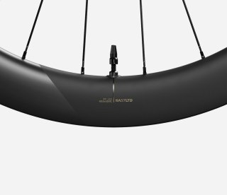 OQUO KOŁA RA57LTD SHIMANO HG SET Black