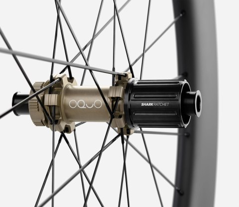 OQUO KOŁA RA80LTD SHIMANO HG SET Metallic Jade