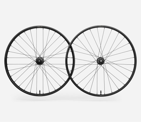 OQUO KOŁA MC32LTD SHIMANO MS SET Black