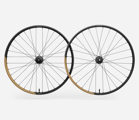OQUO KOŁA MC32LTD SRAM XD SET Metallic Golden Sand