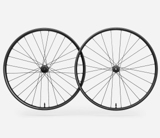 OQUO KOŁA MP30LTD SHIMANO MS SET Black