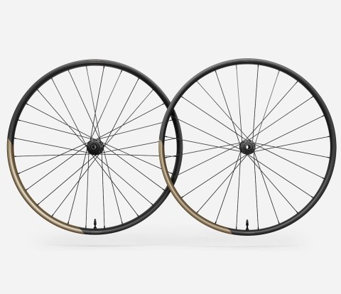 OQUO KOŁA MP30LTD SHIMANO MS SET Metallic Golden Sand