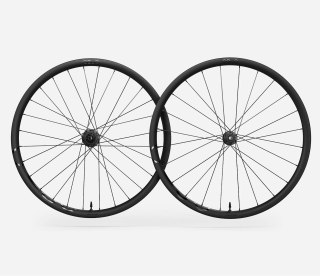 OQUO KOŁA RC30TEAM SHIMANO MS SET Black