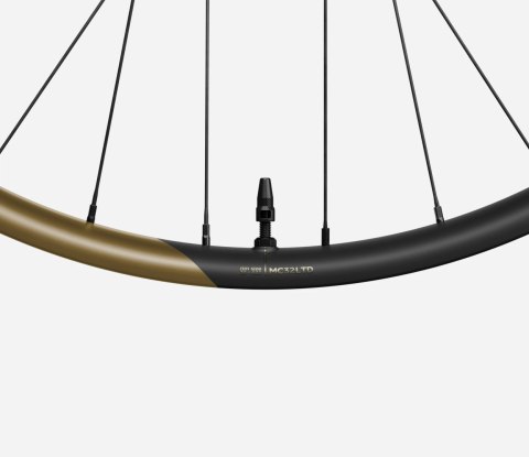 OQUO KOŁA MC32LTD SRAM XD REAR Metallic Olive Green