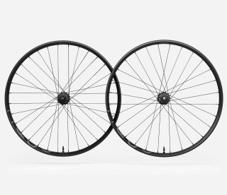 OQUO KOŁA MC32TEAM PWR SHIMANO MS SET Glitter Anthracite