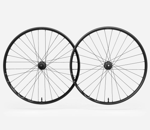 OQUO KOŁA MC32TEAM PWR SHIMANO MS SET Glitter Anthracite