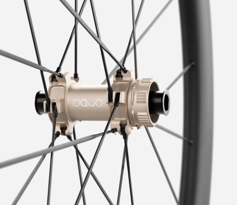 OQUO KOŁA RP45LTD CS FRONT Metallic Golden Sand