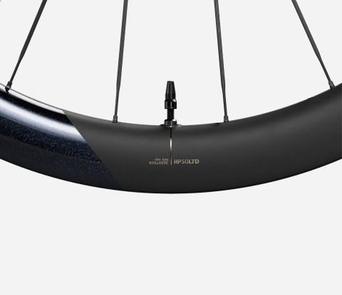 OQUO KOŁA RP50LTD CS SHIMANO HG REAR Noctiluca