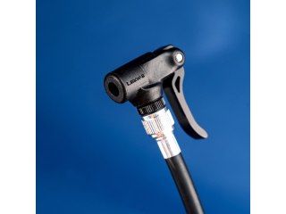 Lezyne Steel Floor DRIVE floor pump,220 PSI, 3,5"gauge incl. Presta Speed Chuck, black