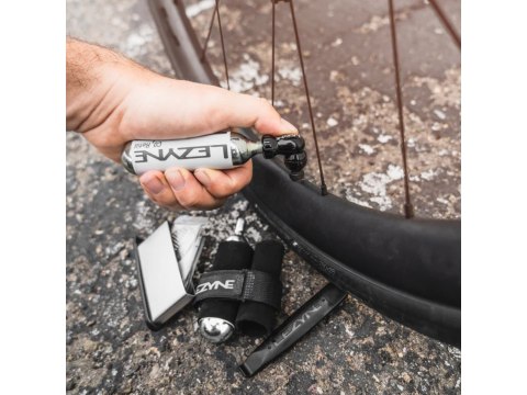 Lezyne Twin Drive Kit CO2 and Lever Kit Combo, czarny