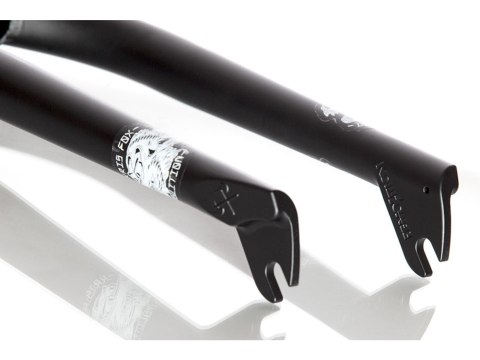 Fork, Kris Fox 28mm flat czarny, InvestCast Dropouts