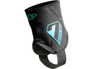 7IDP Control Ankle Rozmiar: L/XL, czarny-niebieski