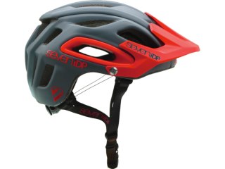 7IDP M2 BOA Helmet Rozmiar: XL/XXL, grey-red