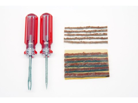 REVERSE Tubeless Tire Repair Kit