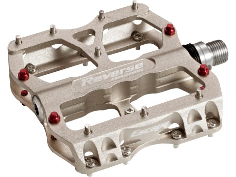 REVERSE Pedal Escape Sand-metallic